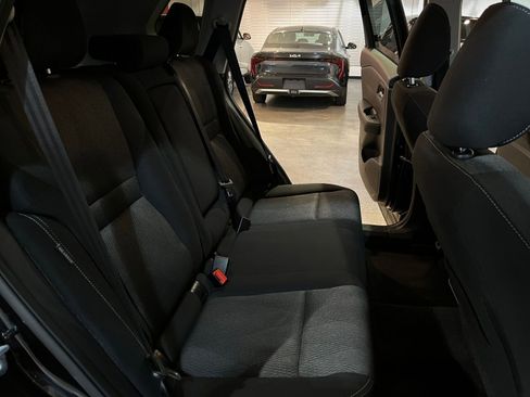 Used 2025 Nissan Rogue SV image 38