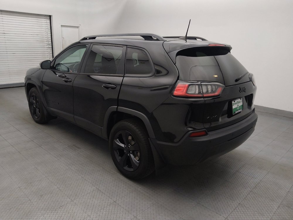 Used 2021 Jeep Cherokee Latitude Plus AWD/4WD image 3
