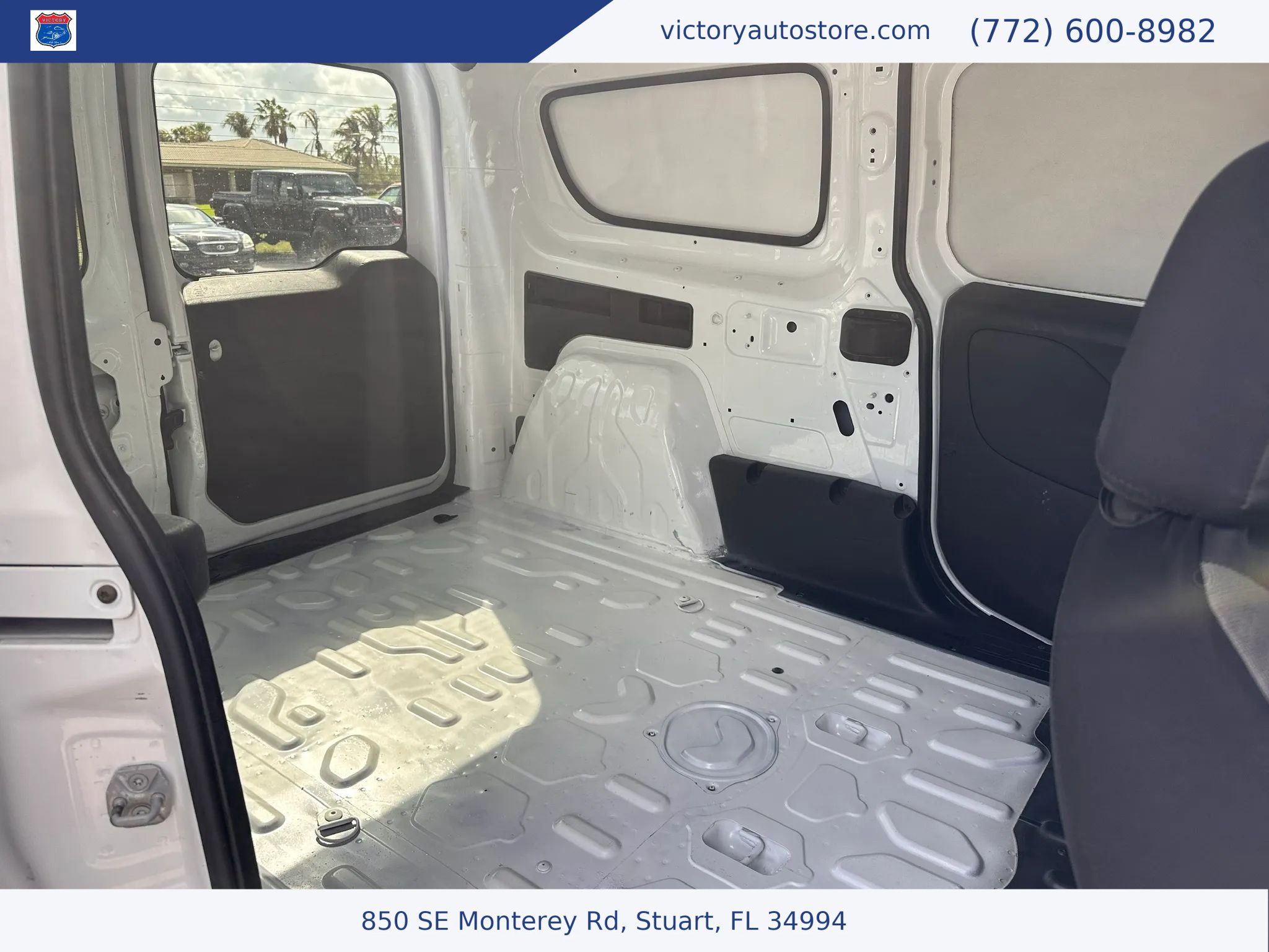 Used 2016 RAM ProMaster City Tradesman w/ Rear Back-up Camera Group FWD image 18