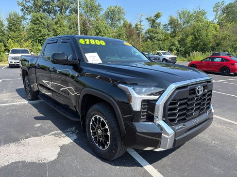 Used 2024 Toyota Tundra SR5 w/ TRD Off-Road Premium Package AWD/4WD image 10