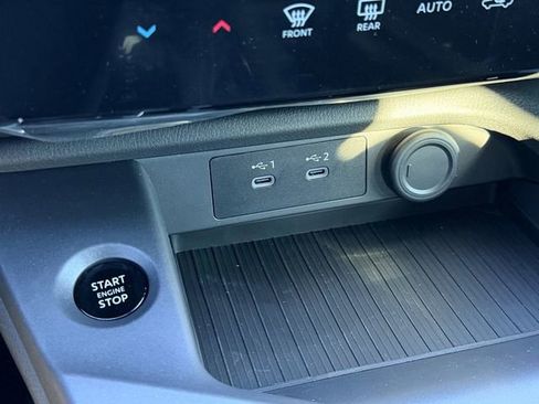 New 2026 Nissan Sentra SV w/ Floor Mat Package FWD image 19