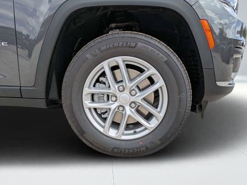 New 2026 Jeep Grand Cherokee L Laredo RWD image 10