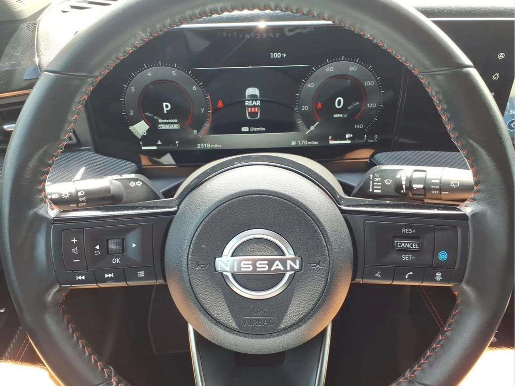 Used 2025 Nissan Kicks SR AWD/4WD image 13