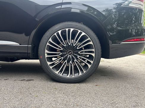 New 2026 Lincoln Aviator Black Label AWD/4WD image 49