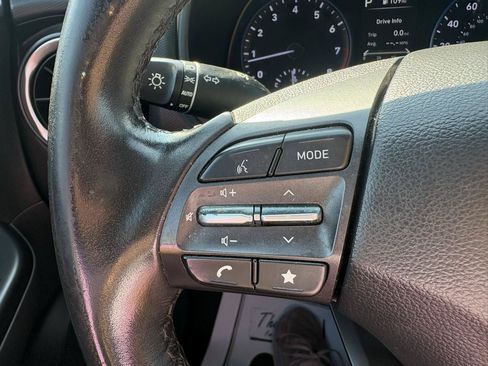 Used 2023 Hyundai Kona SEL w/ Convenience Package FWD image 11