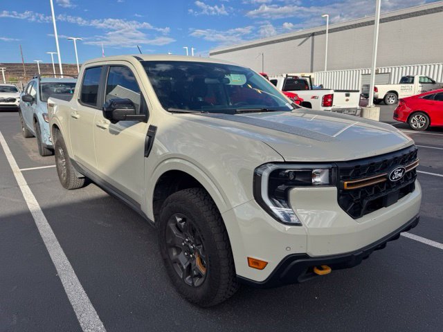 Used 2025 Ford Maverick Tremor AWD/4WD image 2
