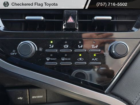 Used 2021 Toyota Camry LE image 17