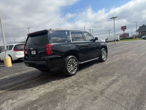 Used 2019 Chevrolet Tahoe LS w/ Enhanced Driver Alert Package AWD/4WD image 5
