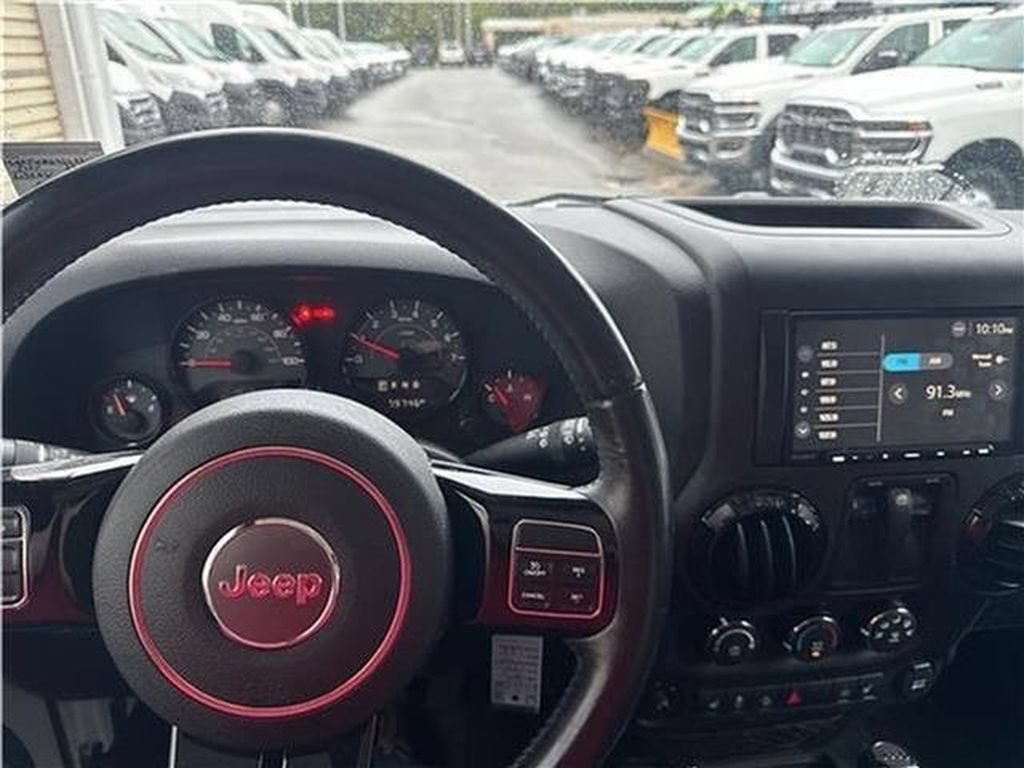 Used 2016 Jeep Wrangler Sahara AWD/4WD image 35