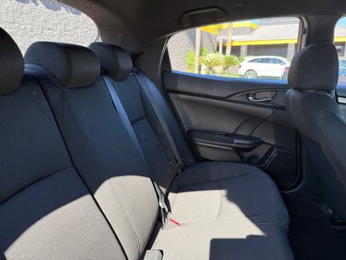 Used 2017 Honda Civic Sport image 15