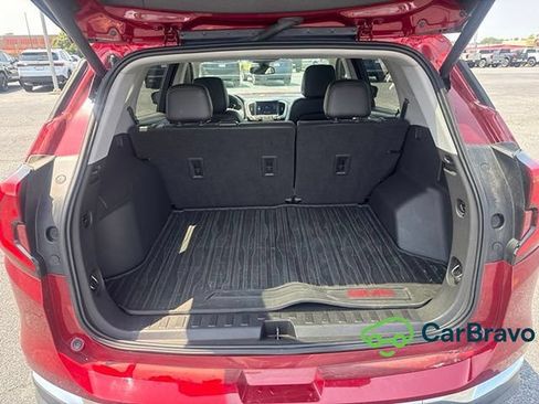 Used 2021 GMC Terrain SLT FWD image 9