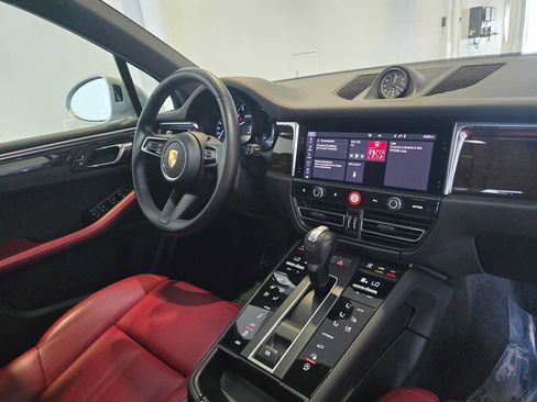 Used 2023 Porsche Macan GTS AWD/4WD image 12