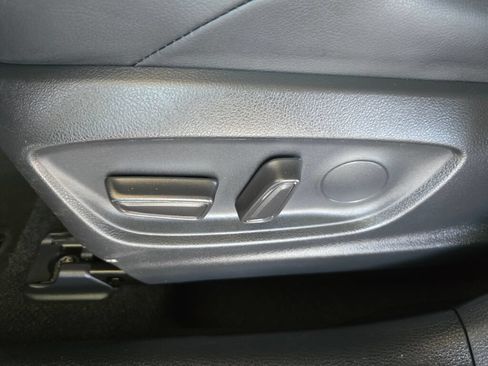 Used 2024 Toyota Corolla XSE FWD image 26