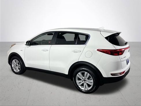 Used 2019 Kia Sportage LX image 8