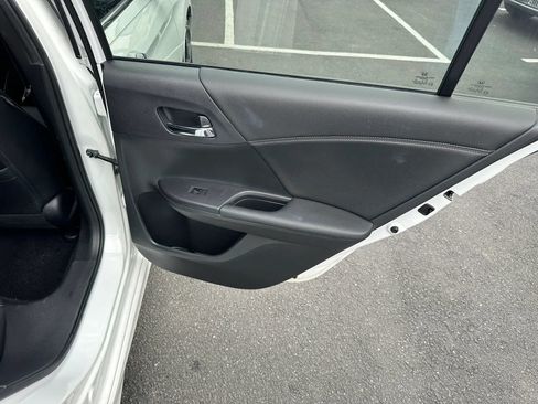 Used 2016 Honda Accord Sport image 15