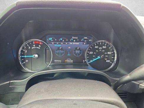 Used 2020 Ford F250 Platinum w/ FX4 Off-Road Package AWD/4WD image 10