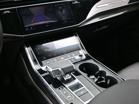 Used 2025 Audi Q7 3.0T Premium Plus AWD/4WD image 40