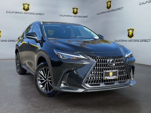 Used 2025 Lexus NX 350h AWD w/ Accessory Package (Z2) image 3