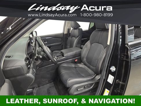 Used 2025 Honda Pilot Elite image 12