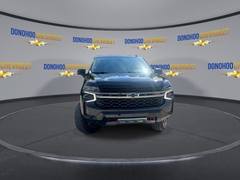Used 2021 Chevrolet Tahoe Z71 w/ Z71 Signature Package AWD/4WD image 6
