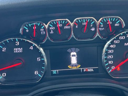 Used 2019 Chevrolet Tahoe LT image 28