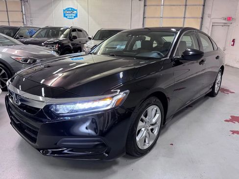 Used 2018 Honda Accord LX image 7