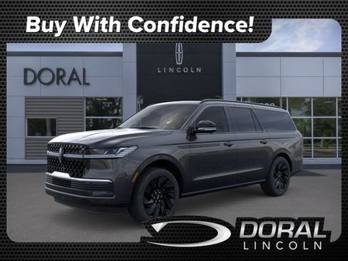 New 2025 Lincoln Navigator L Reserve w/ Jet Appearance Package AWD/4WD image 1