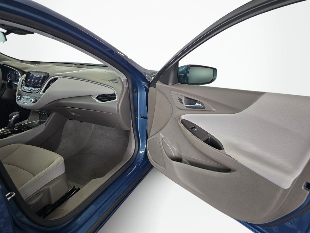 Used 2024 Chevrolet Malibu LT FWD image 41