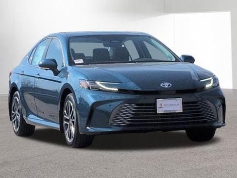 New 2026 Toyota Camry XLE image 3