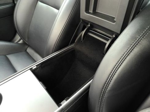 Used 2022 Tesla Model 3 Standard Range image 48