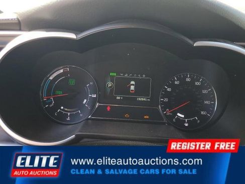 Used 2016 Kia Optima EX image 17