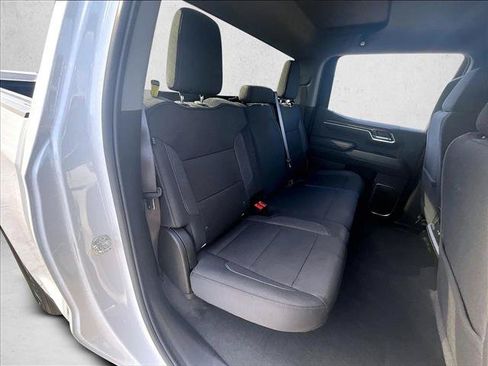 Used 2025 Chevrolet Silverado 1500 LT RWD image 29
