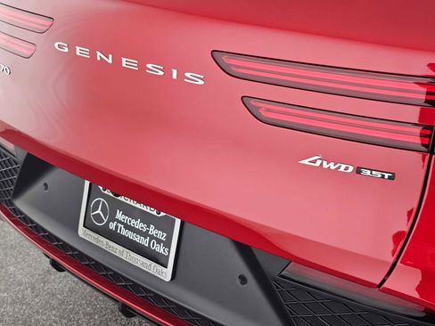 Used 2025 Genesis GV70 3.5T Sport w/ Sport Prestige Package image 14