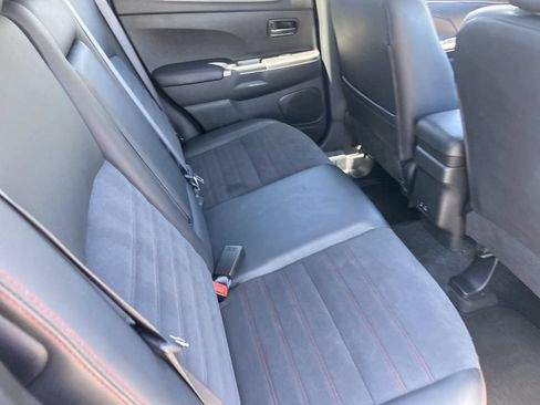 Used 2024 Mitsubishi Outlander Sport ES AWD/4WD image 22