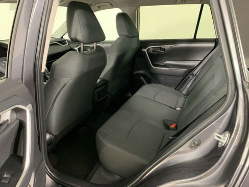 Used 2024 Toyota RAV4 LE FWD image 31