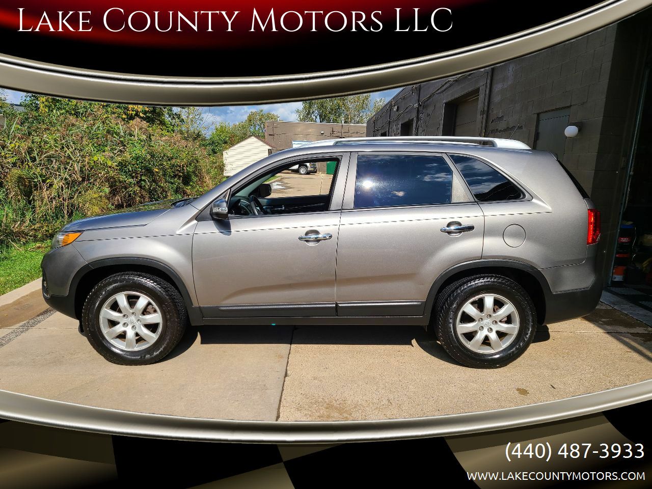 Used 2011 Kia Sorento LX w/ Convenience Pkg FWD image 1