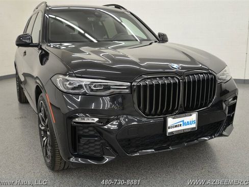 Used 2022 BMW X7 xDrive40i w/ M Sport Package image 6
