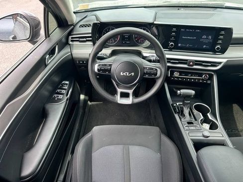 Used 2023 Kia K5 LXS FWD image 25