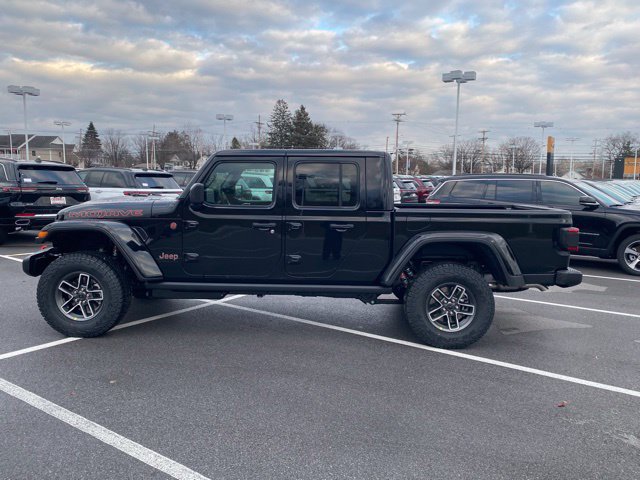 New 2026 Jeep Gladiator Mojave w/ Safety Group AWD/4WD image 4
