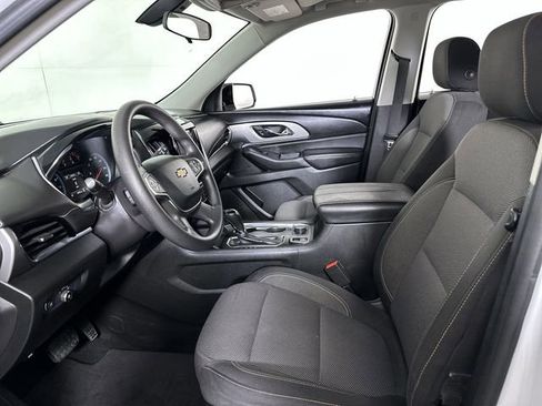Used 2018 Chevrolet Traverse LS w/ LPO, Cargo Package FWD image 20