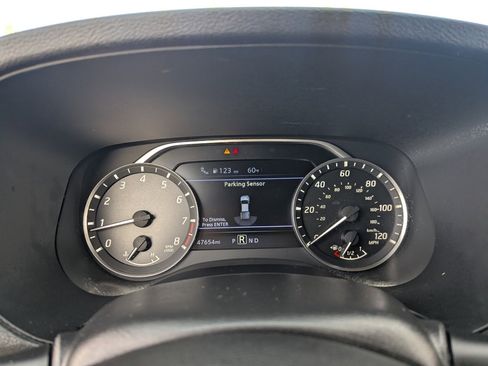 Certified 2022 Nissan Frontier SV image 27