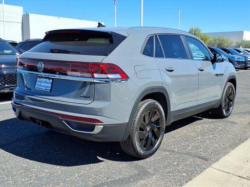 New 2026 Volkswagen Atlas Cross Sport SE image 5