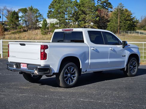 New 2026 Chevrolet Silverado 1500 LT image 3