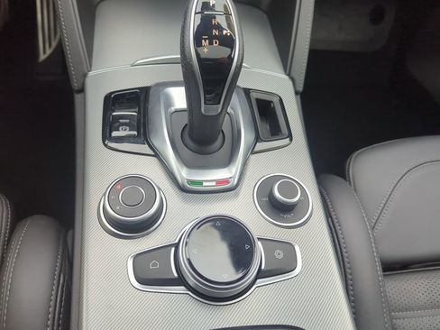 Used 2025 Alfa Romeo Stelvio Sprint w/ Veloce Package image 34