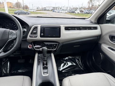 Used 2021 Honda HR-V EX-L image 30