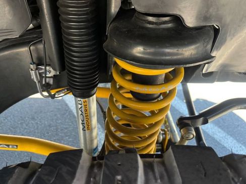 Used 2016 Jeep Wrangler Unlimited Rubicon AWD/4WD image 26
