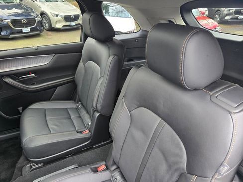 Used 2024 MAZDA CX-90 Plug-In Hybrid w/ Premium Pkg image 18