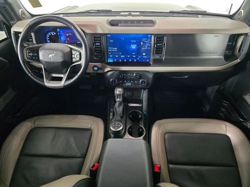 Certified 2022 Ford Bronco Wildtrak AWD/4WD image 19