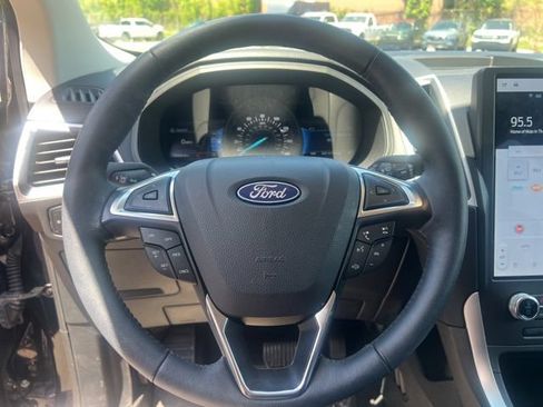 Used 2024 Ford Edge SEL w/ Convenience Package AWD/4WD image 26