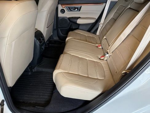 Used 2019 Honda CR-V Touring image 21